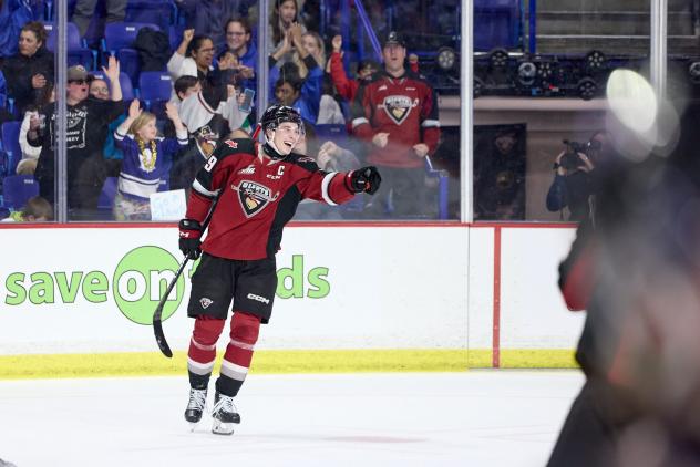 Former Vancouver Giants captain Sam Honzek