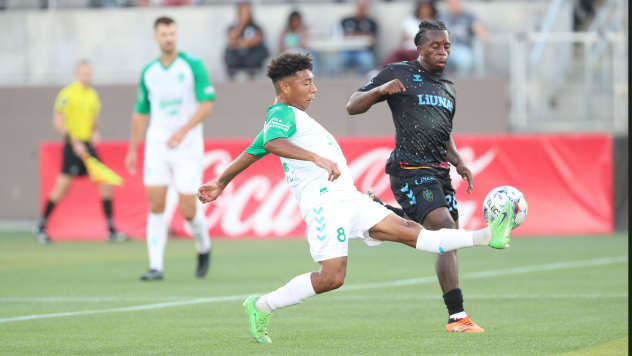 Birmingham Legion FC midfielder Kobe Hernandez-Foster