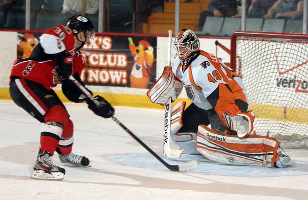 Goaltender Michael Leighton with the Lehigh Valley Phantoms