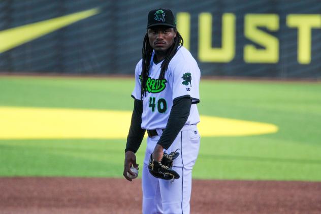 Ben Madsion pitching with the Eugene Emeralds