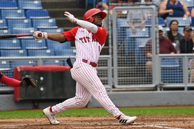 Ottawa Titans utility player Jackie Urbaez