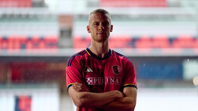St. Louis CITY SCcenter back Timo Baumgartl