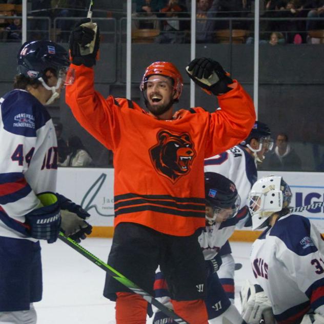 Knoxville Ice Bears' Eric Olson on game night