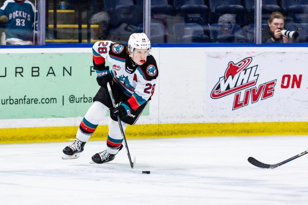 Kelowna Rockets right wing Andrew Cristall