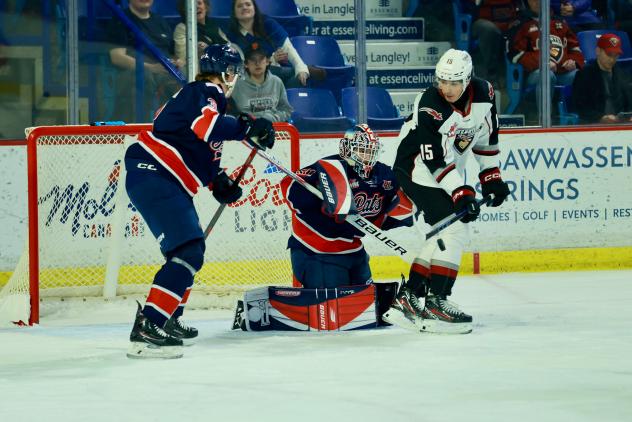 Vancouver Giants centre Jaden Lipinski looks for a shot against the Regina Pats