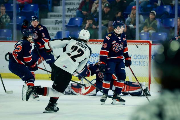 Tyler Thorpe of the Vancouver Giants vs. the Regina Pats