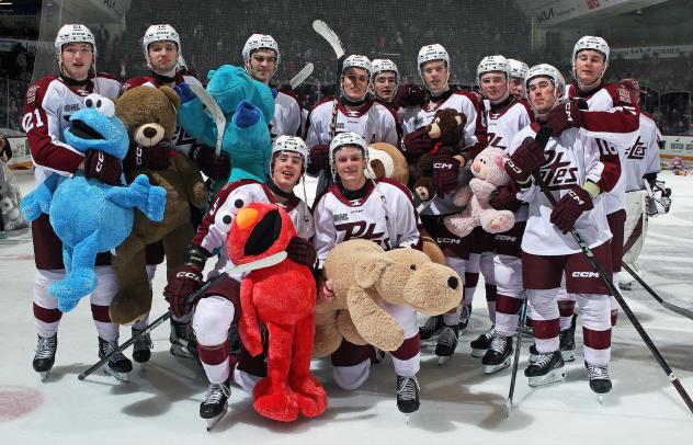 Peterborough Petes Teddy Bear Toss game spoils