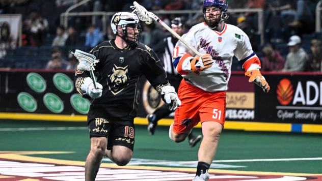 Patrick Kaschalk of the Albany FireWolves (left)
