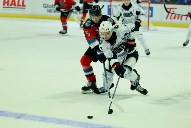 Vancouver Giants right wing Ty Halaburda vs. the Kelowna Rockets