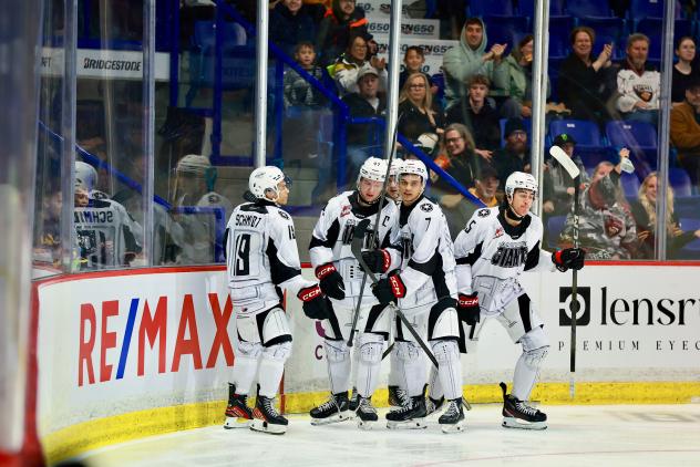Vancouver Giants huddle vs. the Kelowna Rockets