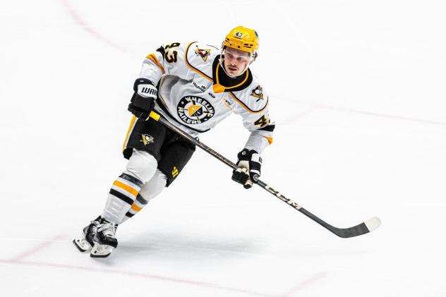 Wheeling Nailers forward Jack Beck