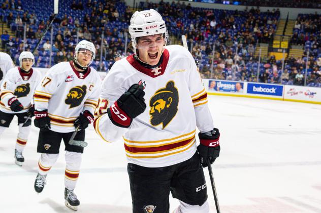 Vancouver Giants right wing Tyler Thorpe
