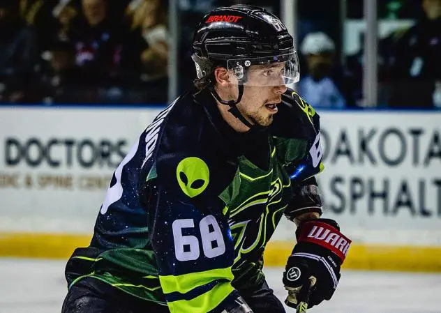 Rapid City Rush defenseman Billy Constantinou