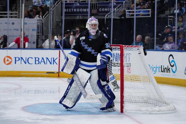 Jacksonville Icemen goaltender Michael Houser