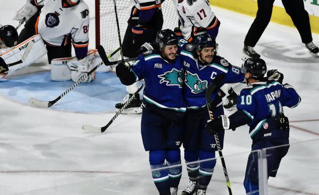 Worcester Railers celebrate in IceCats jerseys