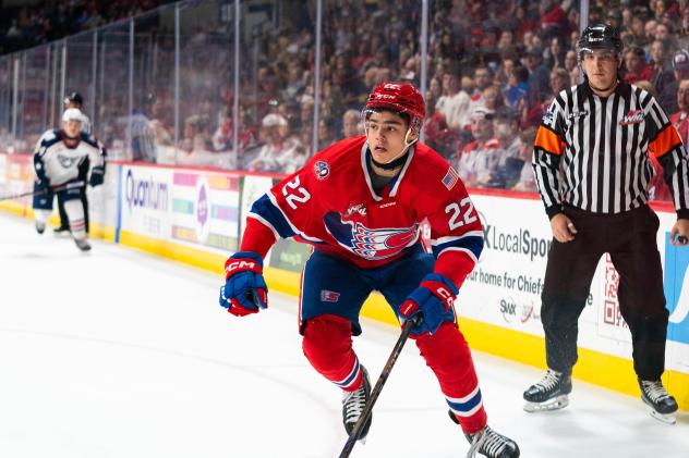 Forward Hayden Paupanekis with the Spokane Chiefs