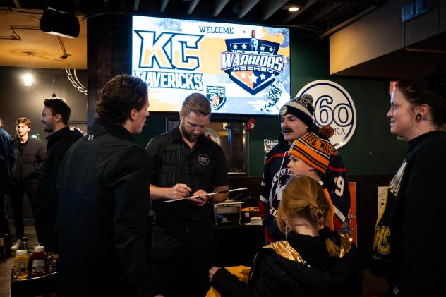 Kansas City Mavericks-KC Warriors jersey reveal