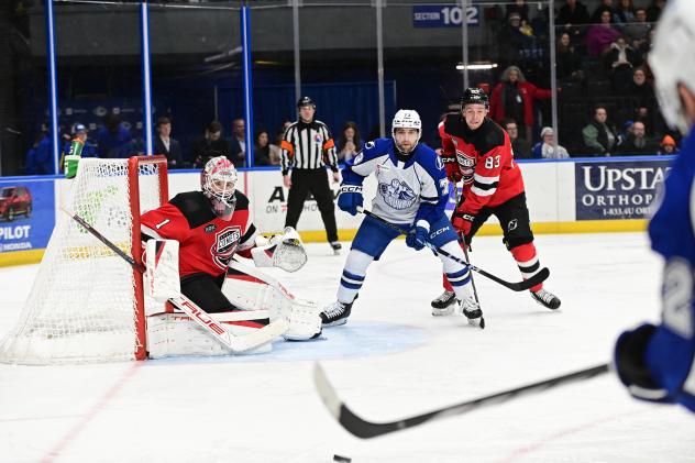 Syracuse Crunch forward Conor Sheary vs. the Utica Comets