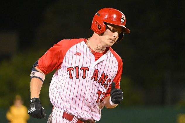 Ottawa Titans utility player Taylor Wright