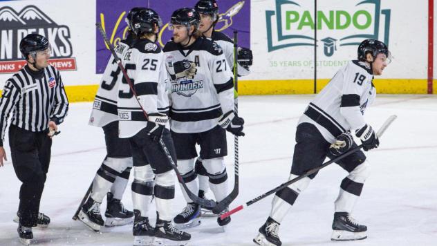 Wichita Thunder talk it over