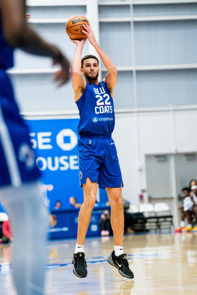 Delaware Blue Coats forward Pete Nance