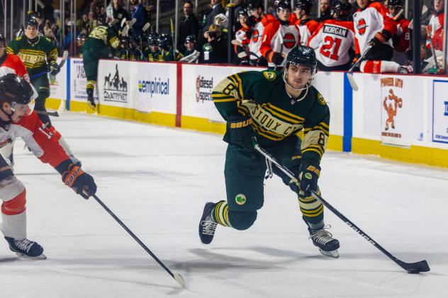 Sioux City Musketeers defenseman Jake Delaney