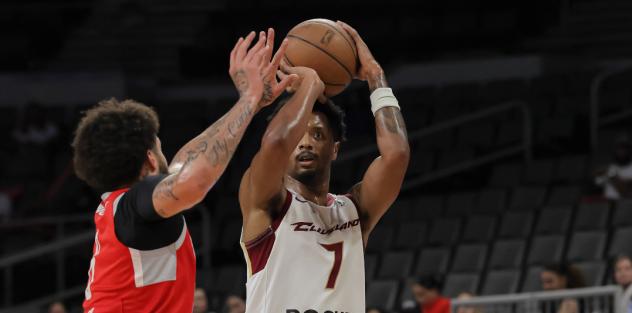 Eli Hughes of the Cleveland Charge prepares to shoot
