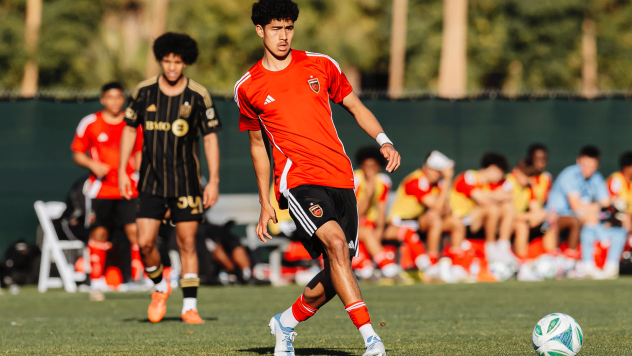 Phoenix Rising FC defender Alejandro Araneda