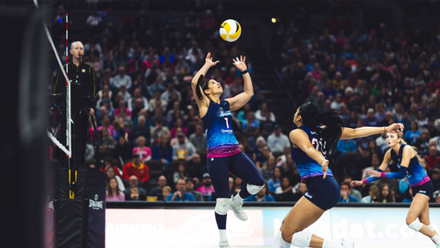 Omaha Supernovas setter Natalia Valentin-Anderson