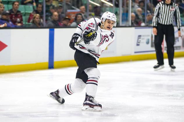 Brandon Hagel with the Red Deer Rebels