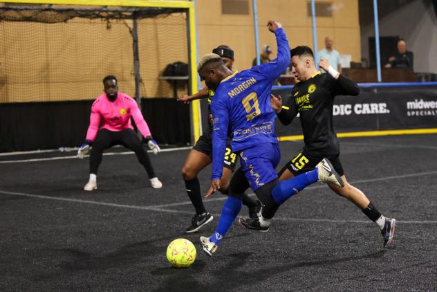 Milwaukee Wave on defense