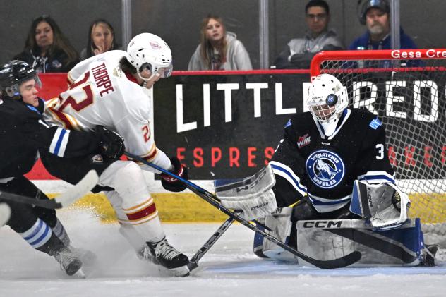 Vancouver Giants right wing Tyler Thorpe vs. the Wenatchee Wild