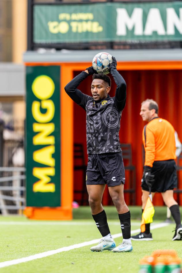 Pittsburgh Riverhounds SC defender Perrin Barnes