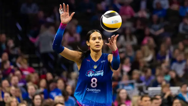 Omaha Supernovas outside hitter Reagan Cooper