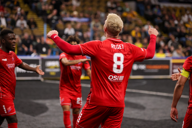 Zach Reget of the Kansas City Comets