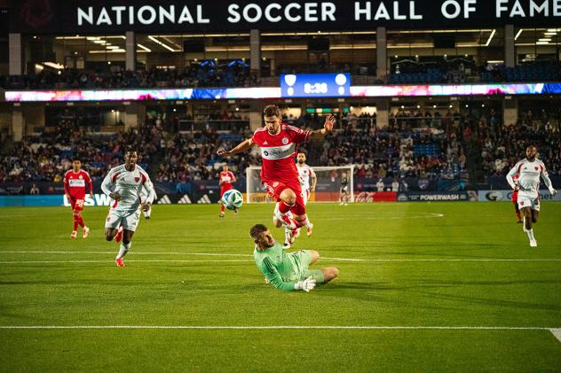 Chicago Fire FC battles FC Dallas