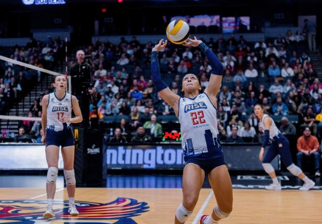 Grand Rapids Rise setter Camryn Turner