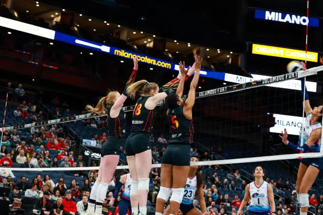 Columbus Fury rise for the block