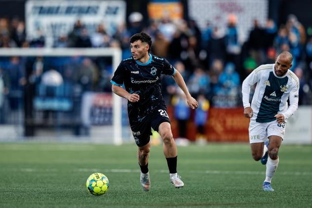 Colorado Springs Switchbacks FC's Anthony Fontana in action