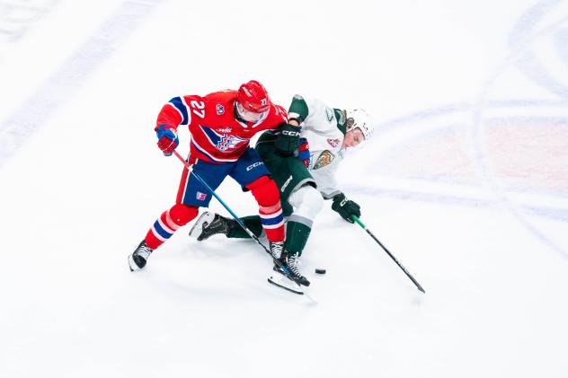 Spokane Chiefs center Berkly Catton vs. the Everett Silvertips