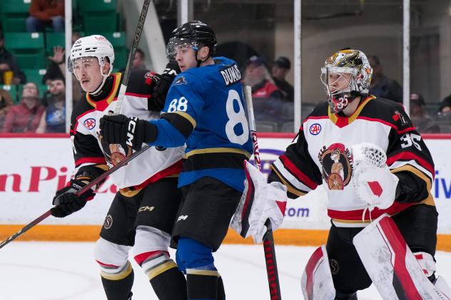 Belleville Senators goaltender Leevi Meriläinen vs. the Cleveland Monsters
