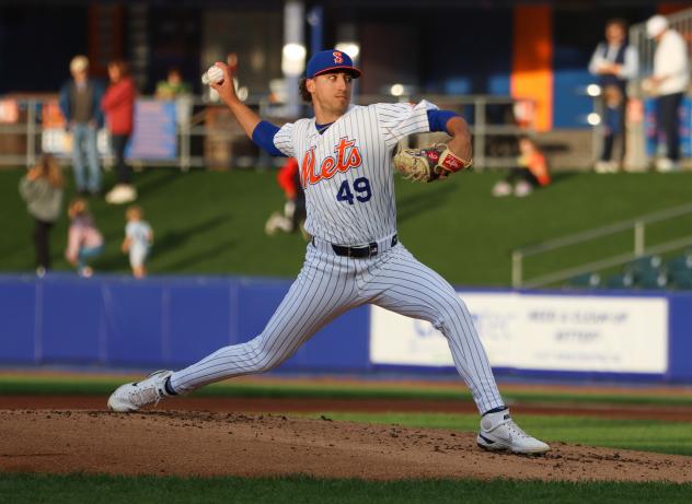 Syracuse Mets pitcher Brandon Sproat