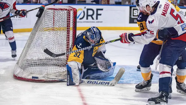 Norfolk Admirals goaltender Thomas Milic