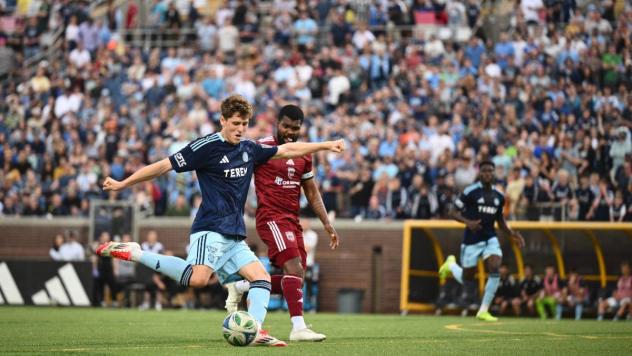Chattanooga FC battles the Chattanooga Red Wolves in front of a big crowd