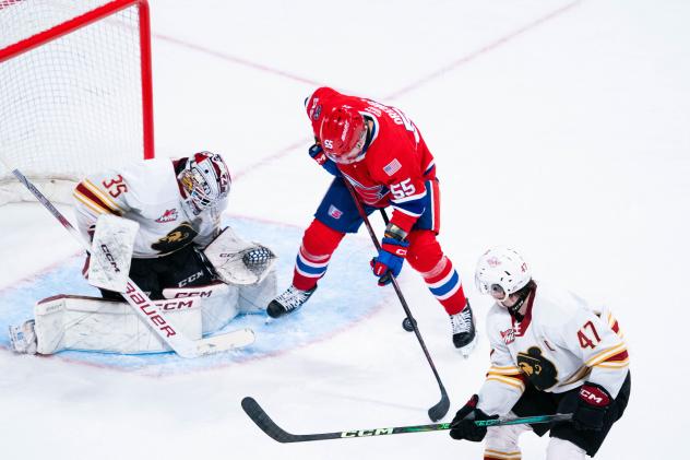 Vancouver Giants goaltender Burke Hood vs. the Spokane Chiefs