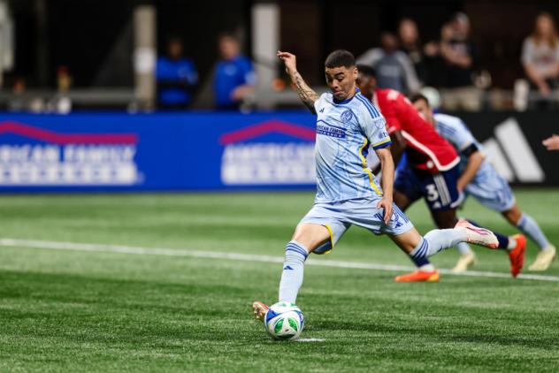 Atlanta United's Miguel Almirón in action