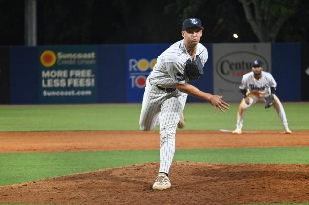 Tampa Tarpons pitcher Tony Rossi
