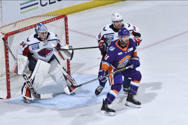 South Carolina Stingrays Mitchell Gibson vs. the Orlando Solar Bears