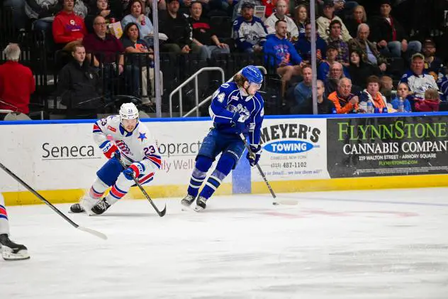 Syracuse Crunch center Conor Geekie vs. the Rochester Americans