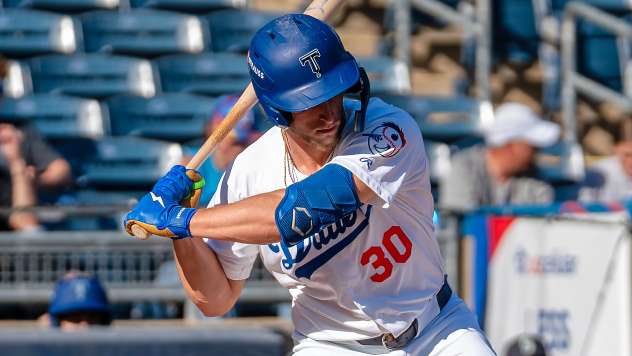 Damon Keith of the Tulsa Drillers at bat